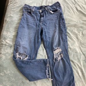 Hollister Mom Jeans